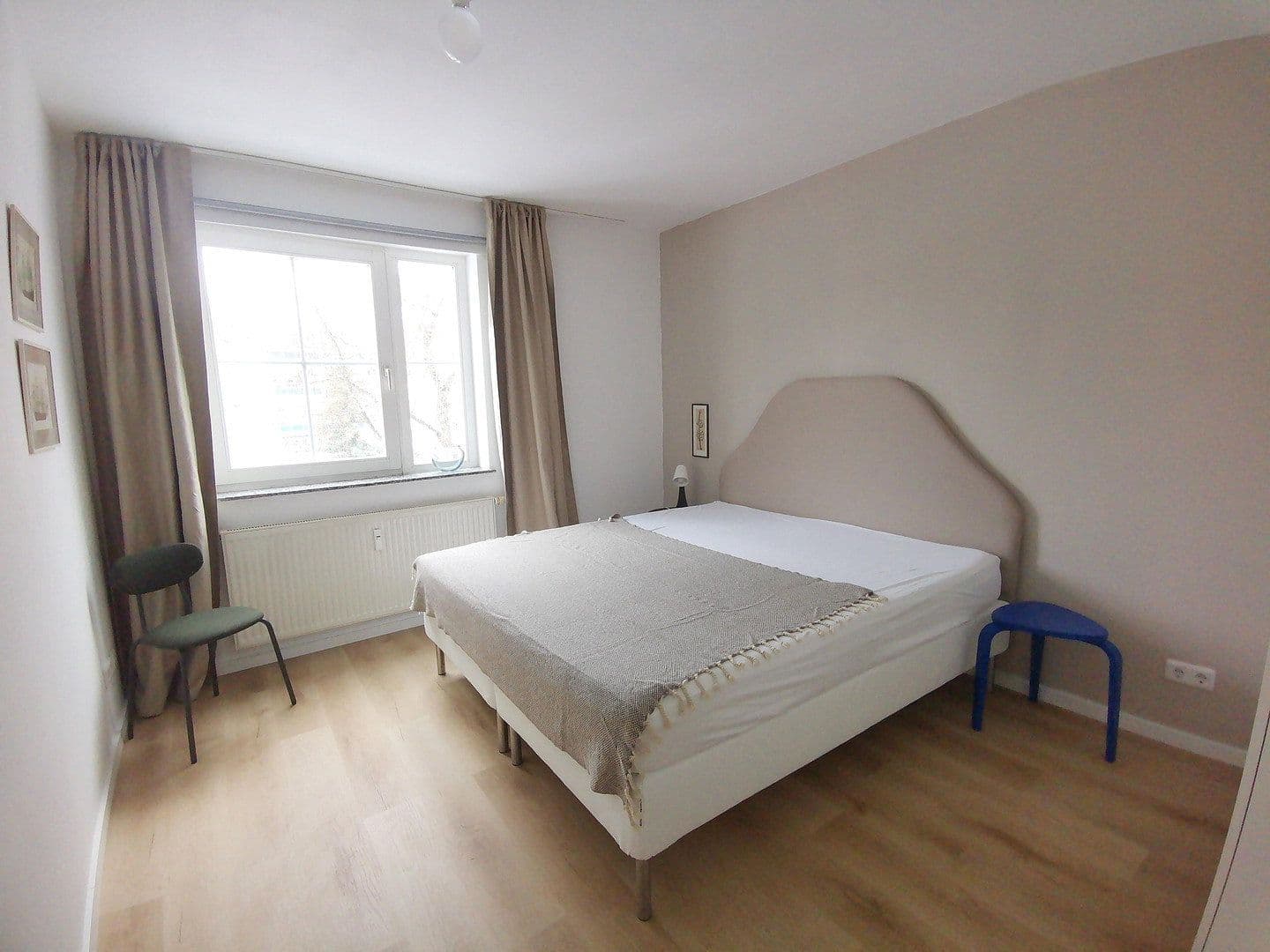 Pronájem bytu 3+1 74 m², Hoffmannstr. 1A, Berlin, Berlín Pronájem bytu 3+1 74 m², Hoffmannstr. 1A, Berlin, Berlín