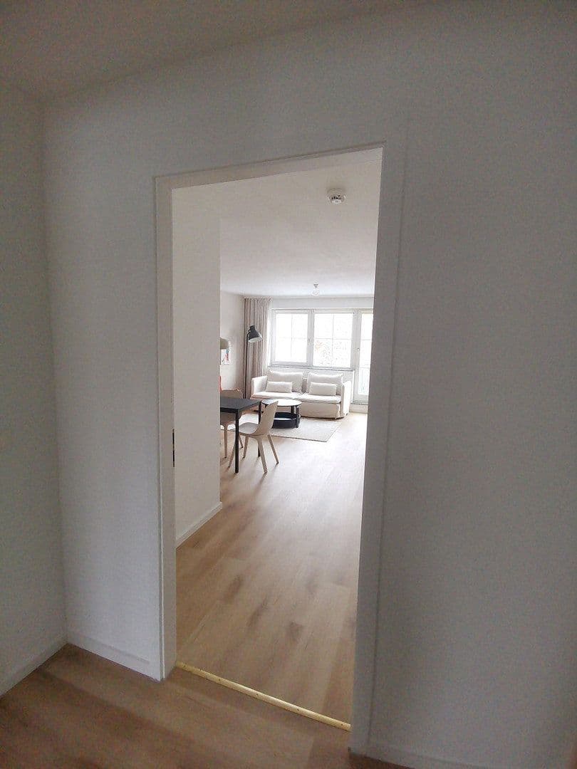 Pronájem bytu 3+1 74 m², Hoffmannstr. 1A, Berlin, Berlín Pronájem bytu 3+1 74 m², Hoffmannstr. 1A, Berlin, Berlín