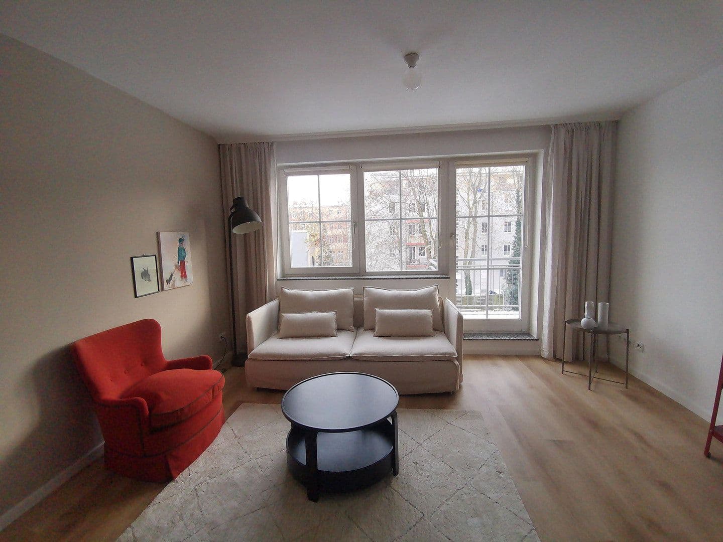 Pronájem bytu 3+1 74 m², Hoffmannstr. 1A, Berlin, Berlín Pronájem bytu 3+1 74 m², Hoffmannstr. 1A, Berlin, Berlín