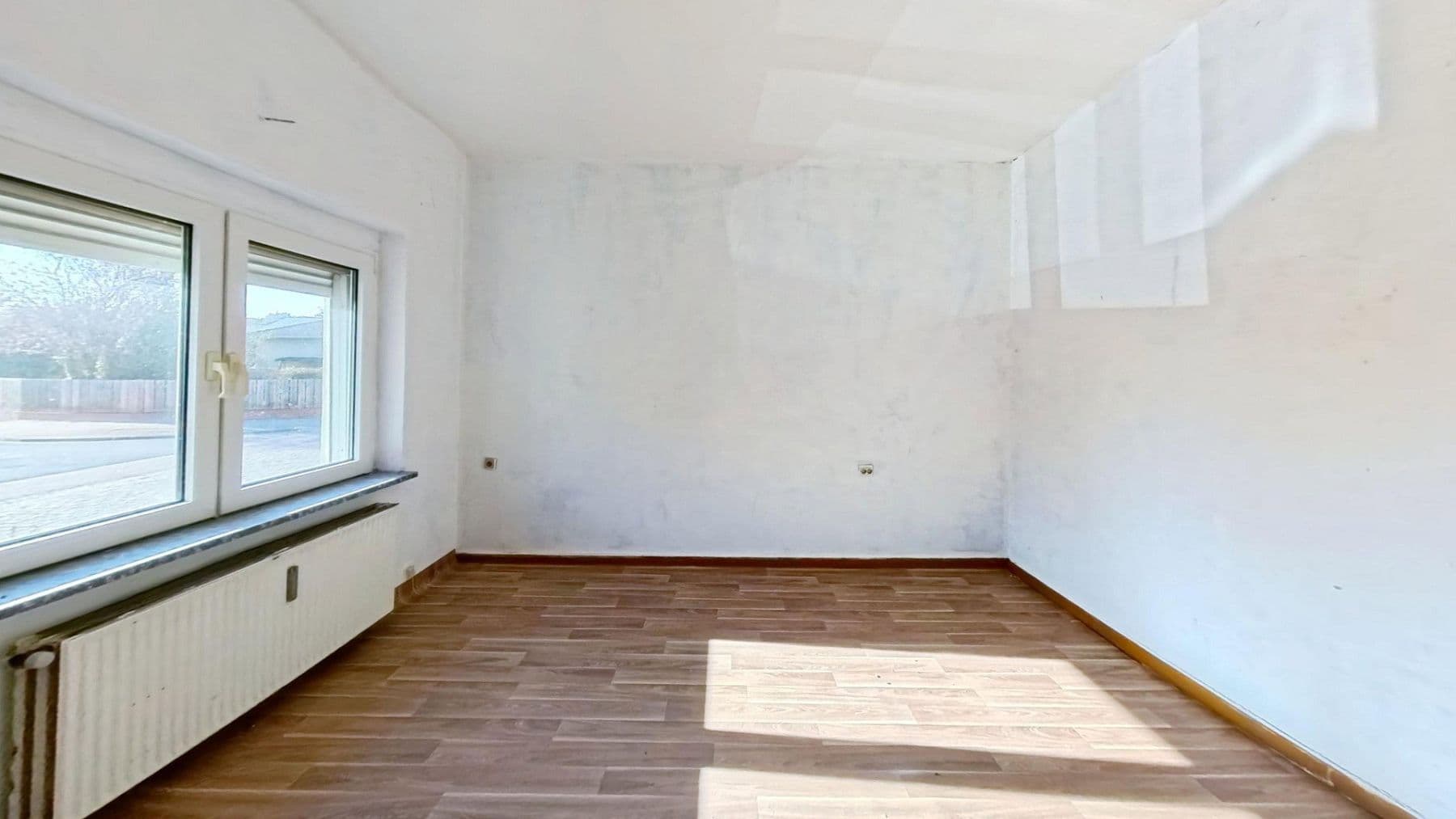 Prodej domu 280 m², pozemek 800 m², Frehenbergstraße 15, Ilsede, Dolní Sasko Prodej domu 280 m², pozemek 800 m², Frehenbergstraße 15, Ilsede, Dolní Sasko
