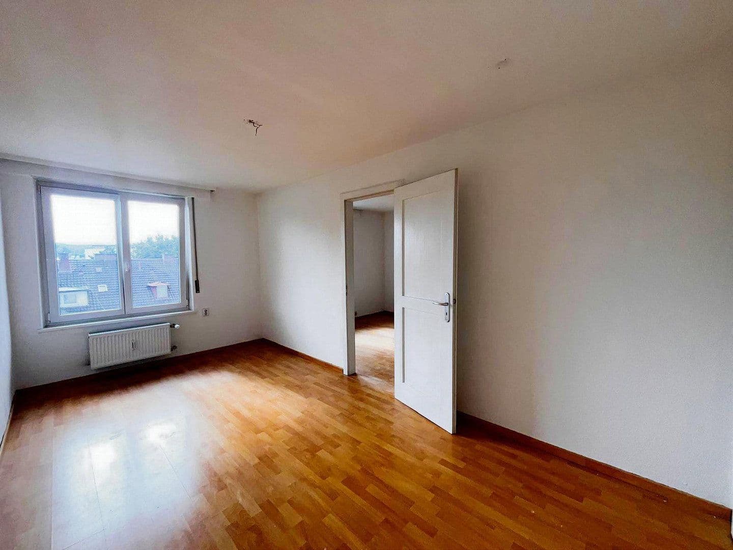 Pronájem bytu 3+1 74 m², Dillmannstr. 12, Stuttgart, Bádensko-Württembersko Pronájem bytu 3+1 74 m², Dillmannstr. 12, Stuttgart, Bádensko-Württembersko