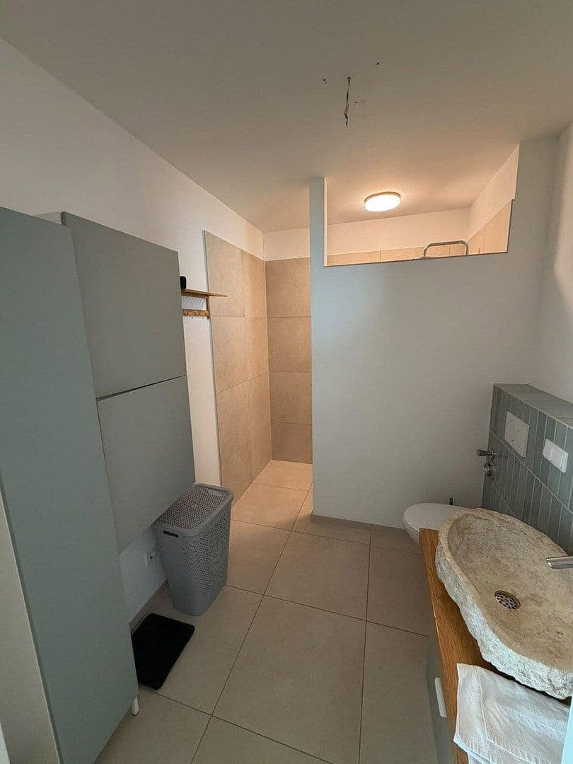Pronájem bytu 2+1 58 m², Karlstr.23a, Neu-Isenburg, Hessen Pronájem bytu 2+1 58 m², Karlstr.23a, Neu-Isenburg, Hessen