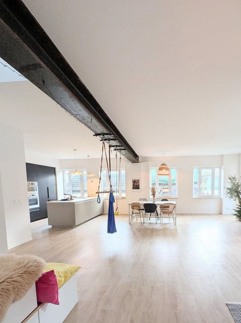 Prodej domu 261 m², pozemek 700 m², Oberfrohnaer Str. 135, Chemnitz, Sasko Prodej domu 261 m², pozemek 700 m², Oberfrohnaer Str. 135, Chemnitz, Sasko
