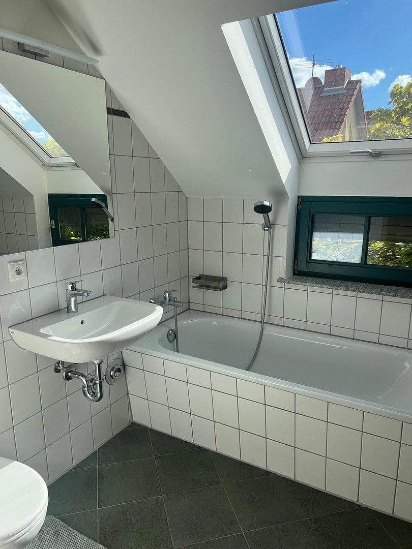 Prodej domu 503 m², pozemek 593 m², Elxleben, Durynsko Prodej domu 503 m², pozemek 593 m², Elxleben, Durynsko
