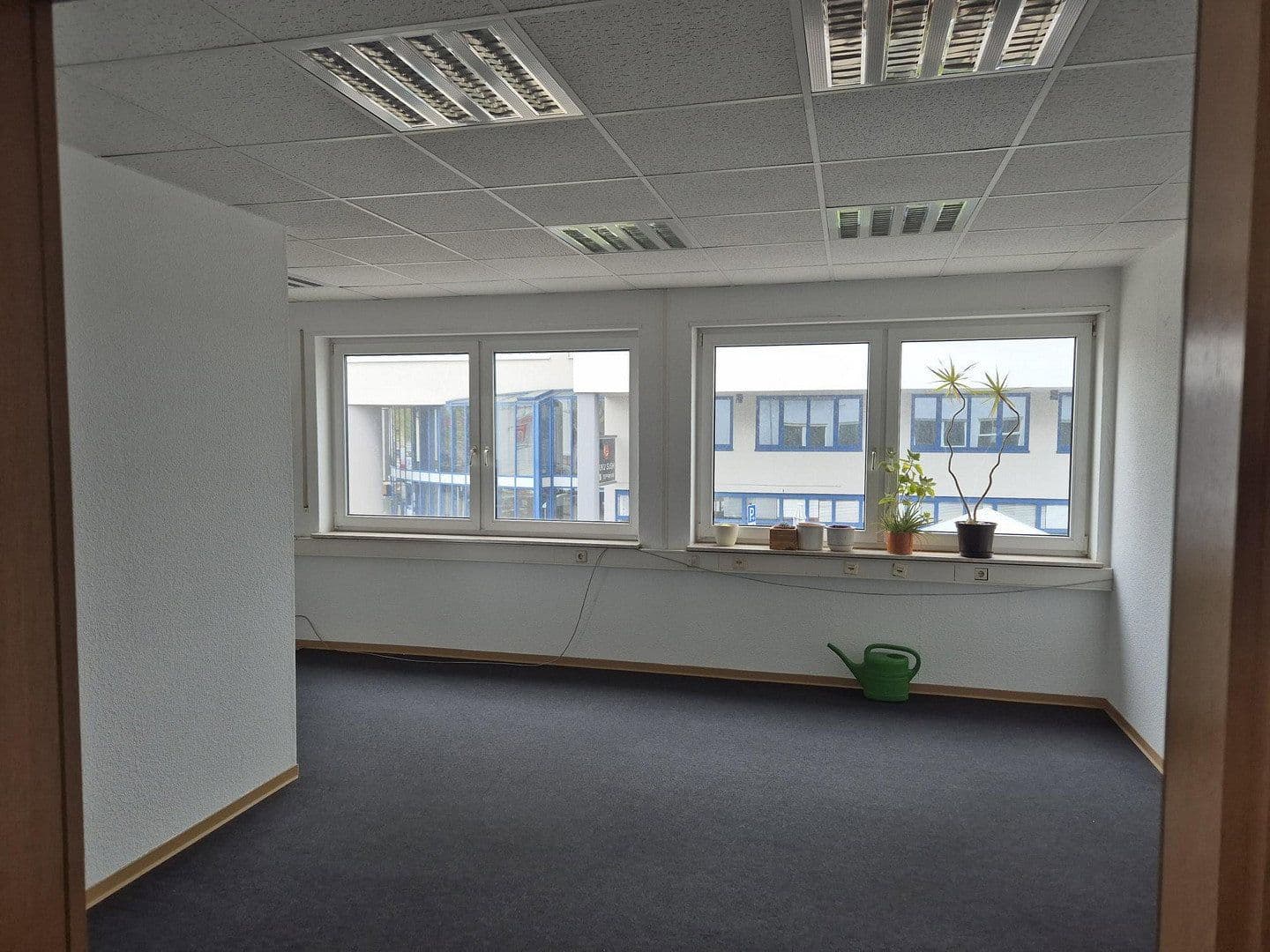 Pronájem kanceláře 187 m², Rudolf Diesel Str. 5, Schwetzingen, Bádensko-Württembersko Pronájem kanceláře 187 m², Rudolf Diesel Str. 5, Schwetzingen, Bádensko-Württembersko
