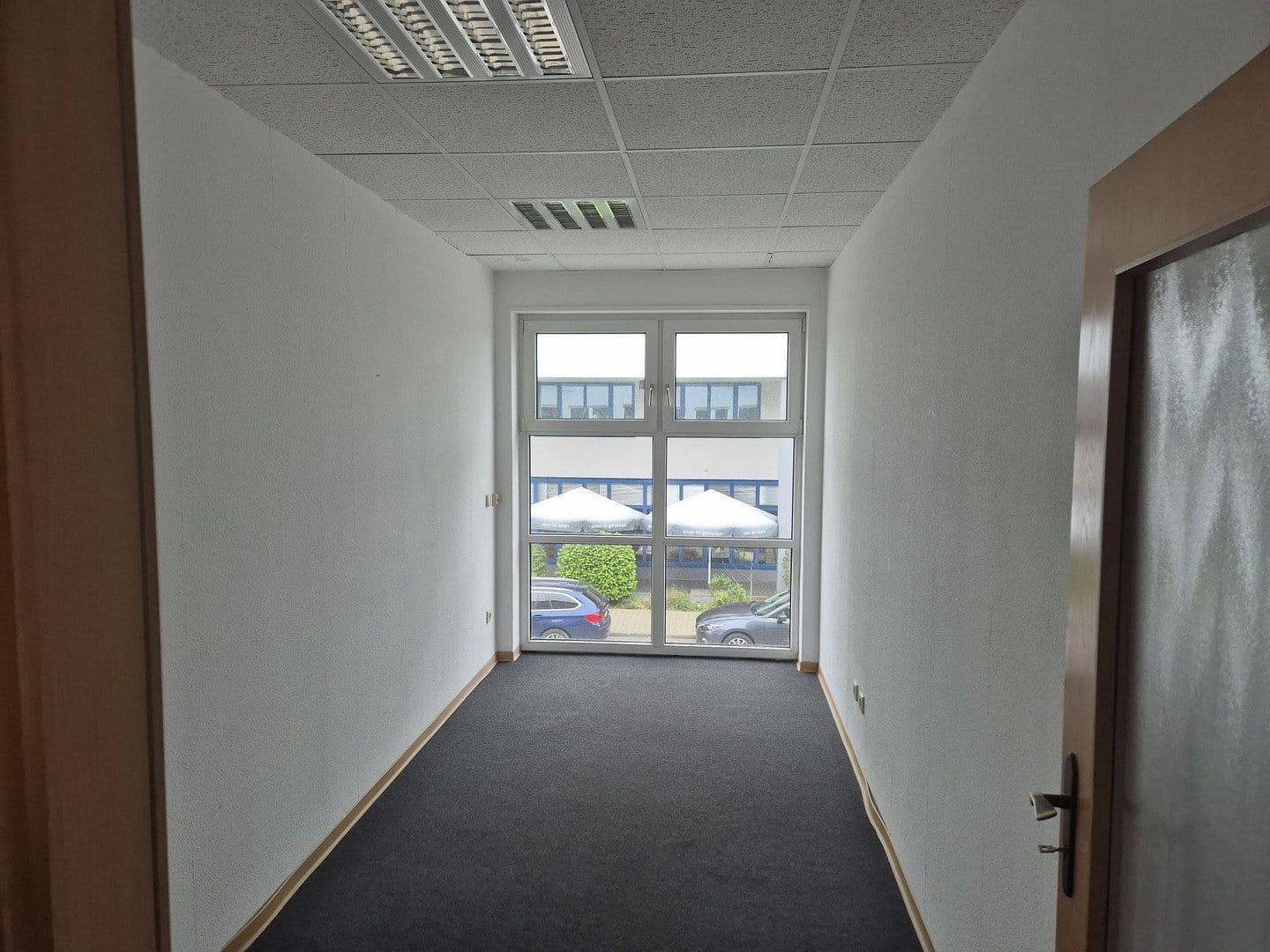 Pronájem kanceláře 187 m², Rudolf Diesel Str. 5, Schwetzingen, Bádensko-Württembersko Pronájem kanceláře 187 m², Rudolf Diesel Str. 5, Schwetzingen, Bádensko-Württembersko