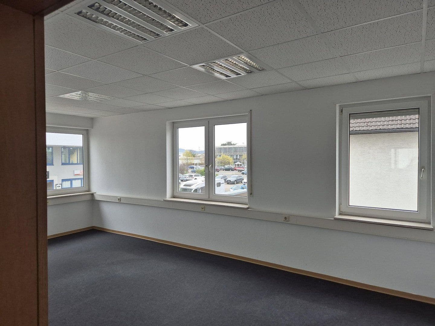 Pronájem kanceláře 187 m², Rudolf Diesel Str. 5, Schwetzingen, Bádensko-Württembersko Pronájem kanceláře 187 m², Rudolf Diesel Str. 5, Schwetzingen, Bádensko-Württembersko
