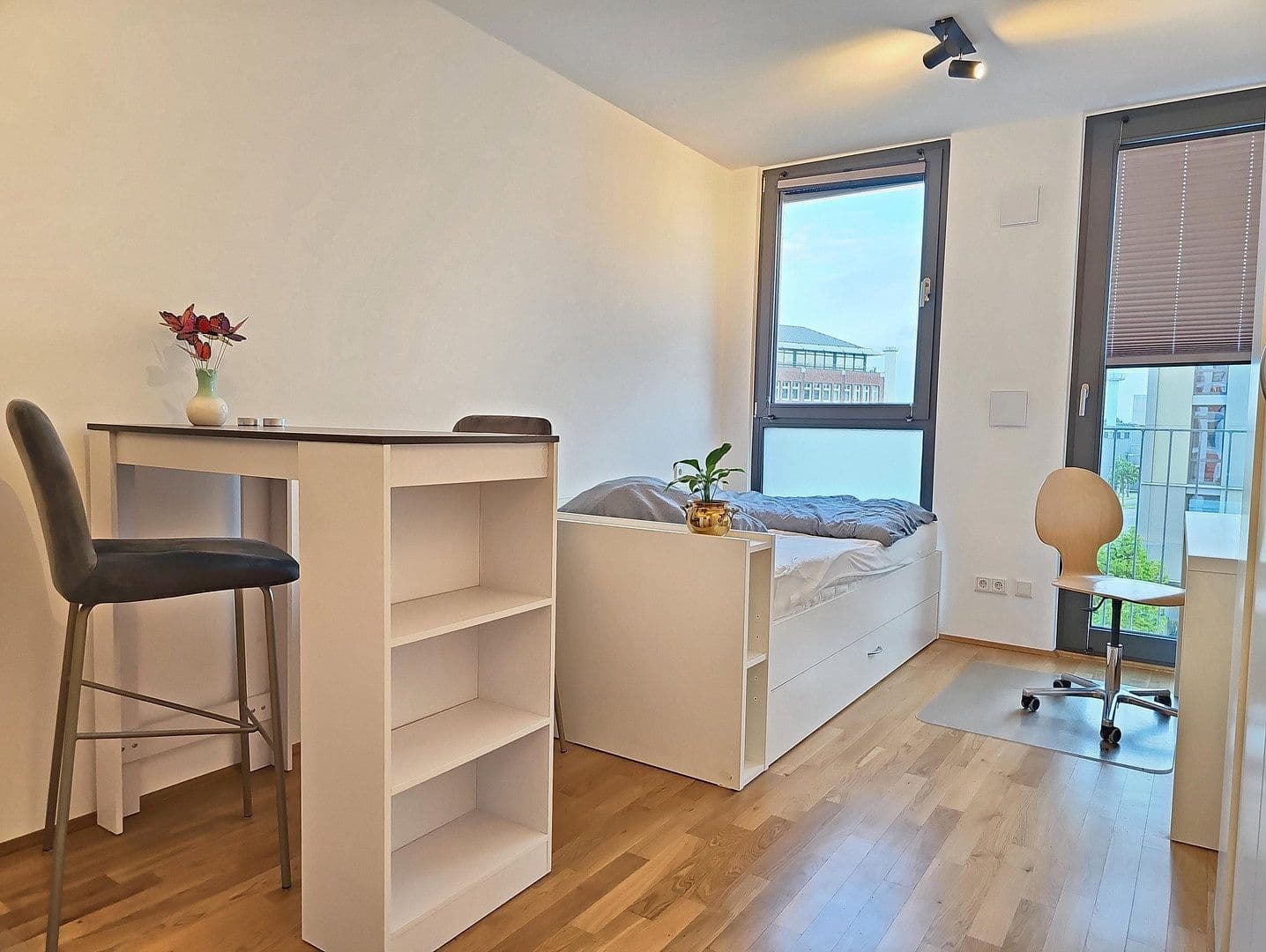 Pronájem bytu 1+1 29 m², Rudower Chaussee 32, Berlin, Berlín Pronájem bytu 1+1 29 m², Rudower Chaussee 32, Berlin, Berlín