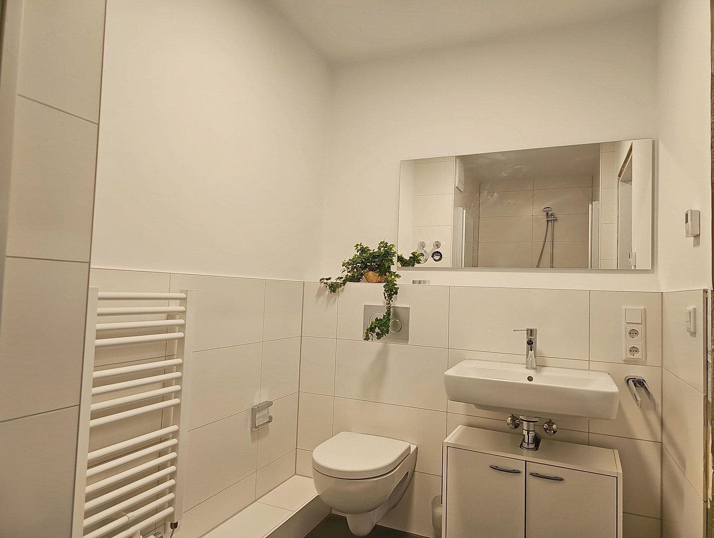 Pronájem bytu 1+1 29 m², Rudower Chaussee 32, Berlin, Berlín Pronájem bytu 1+1 29 m², Rudower Chaussee 32, Berlin, Berlín