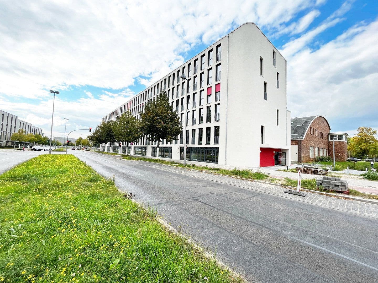 Pronájem bytu 1+1 29 m², Rudower Chaussee 32, Berlin, Berlín Pronájem bytu 1+1 29 m², Rudower Chaussee 32, Berlin, Berlín
