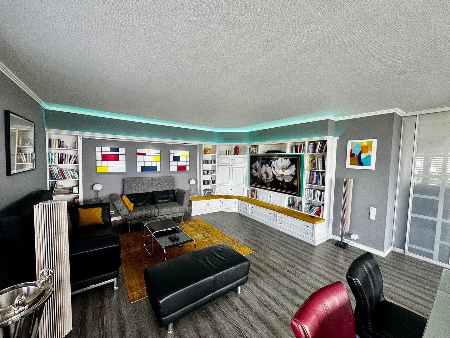 Prodej domu 320 m², pozemek 987 m², Springe, Dolní Sasko Prodej domu 320 m², pozemek 987 m², Springe, Dolní Sasko