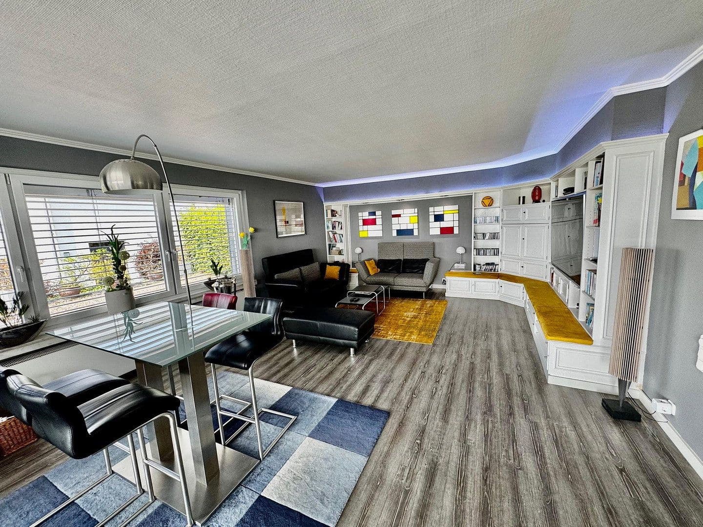 Prodej domu 320 m², pozemek 987 m², Springe, Dolní Sasko Prodej domu 320 m², pozemek 987 m², Springe, Dolní Sasko