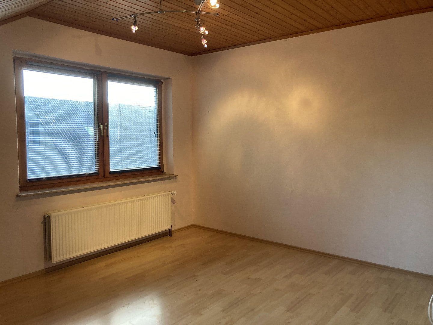 Prodej domu 156 m², pozemek 1.057 m², Lehre, Dolní Sasko Prodej domu 156 m², pozemek 1.057 m², Lehre, Dolní Sasko
