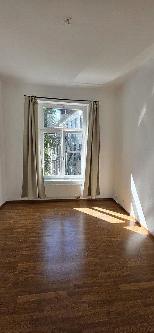 Pronájem bytu 5+1 202 m², Dufourstrasse 4, Leipzig, Sasko Pronájem bytu 5+1 202 m², Dufourstrasse 4, Leipzig, Sasko