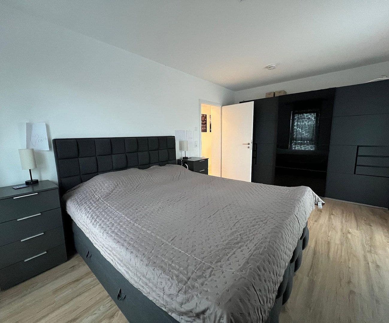 Pronájem bytu 3+1 89 m², Erlensee, Hessen Pronájem bytu 3+1 89 m², Erlensee, Hessen