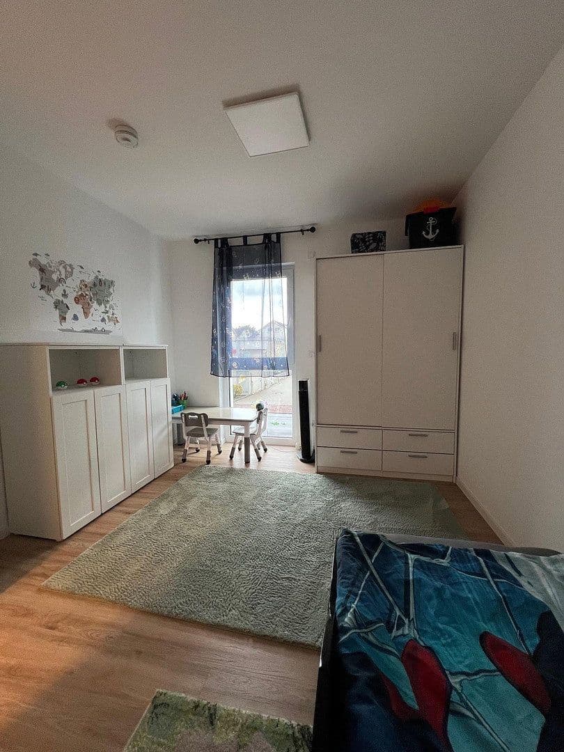 Pronájem bytu 3+1 89 m², Erlensee, Hessen Pronájem bytu 3+1 89 m², Erlensee, Hessen