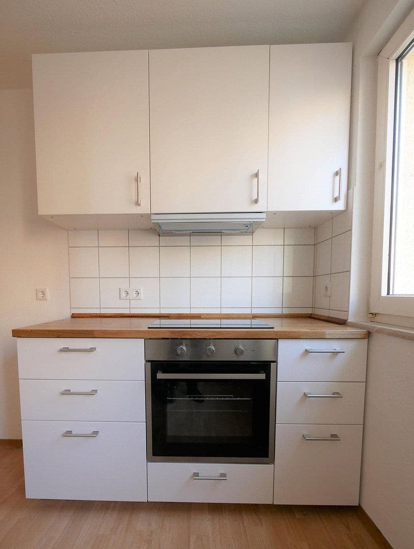 Pronájem bytu 2+1 41 m², Limmerstraße 10, Hannover, Dolní Sasko Pronájem bytu 2+1 41 m², Limmerstraße 10, Hannover, Dolní Sasko