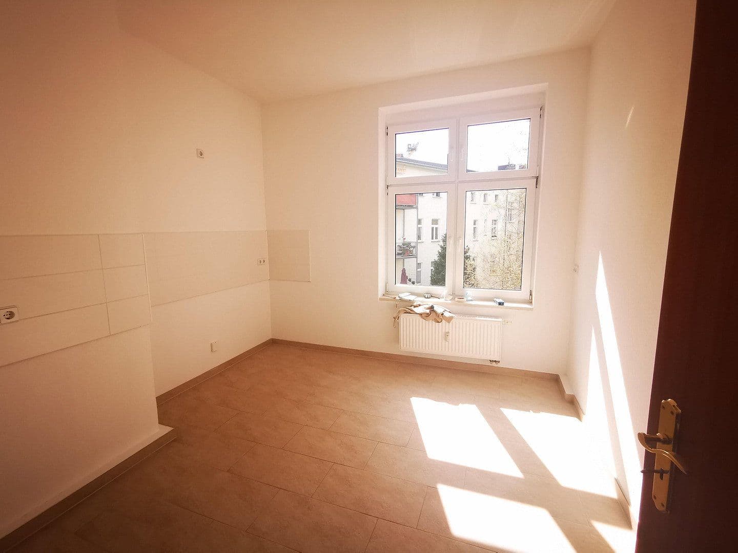 Pronájem bytu 4+1 105 m², Lessingstraße 57, Magdeburg, Sasko-Anhaltsko Pronájem bytu 4+1 105 m², Lessingstraße 57, Magdeburg, Sasko-Anhaltsko