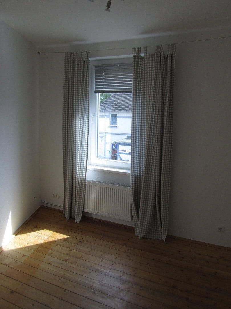 Pronájem bytu 3+kk 70 m², Hannoversche Straße 35, Braunschweig, Dolní Sasko Pronájem bytu 3+kk 70 m², Hannoversche Straße 35, Braunschweig, Dolní Sasko