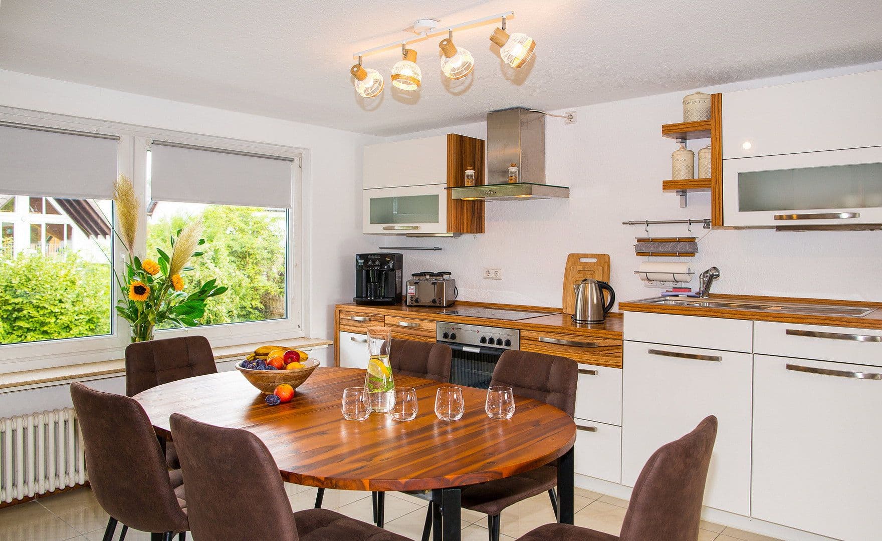 Pronájem bytu 4+1 120 m², Am Rosenberg 18, Vallendar, Porýní-Falc Pronájem bytu 4+1 120 m², Am Rosenberg 18, Vallendar, Porýní-Falc