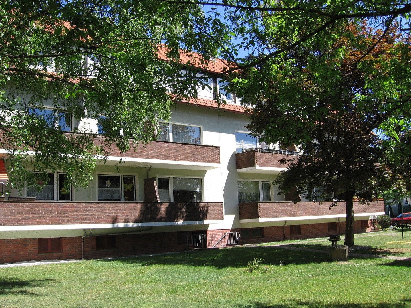 Pronájem bytu 2+1 53 m², Hauffstraße 2, Burgdorf, Dolní Sasko Pronájem bytu 2+1 53 m², Hauffstraße 2, Burgdorf, Dolní Sasko
