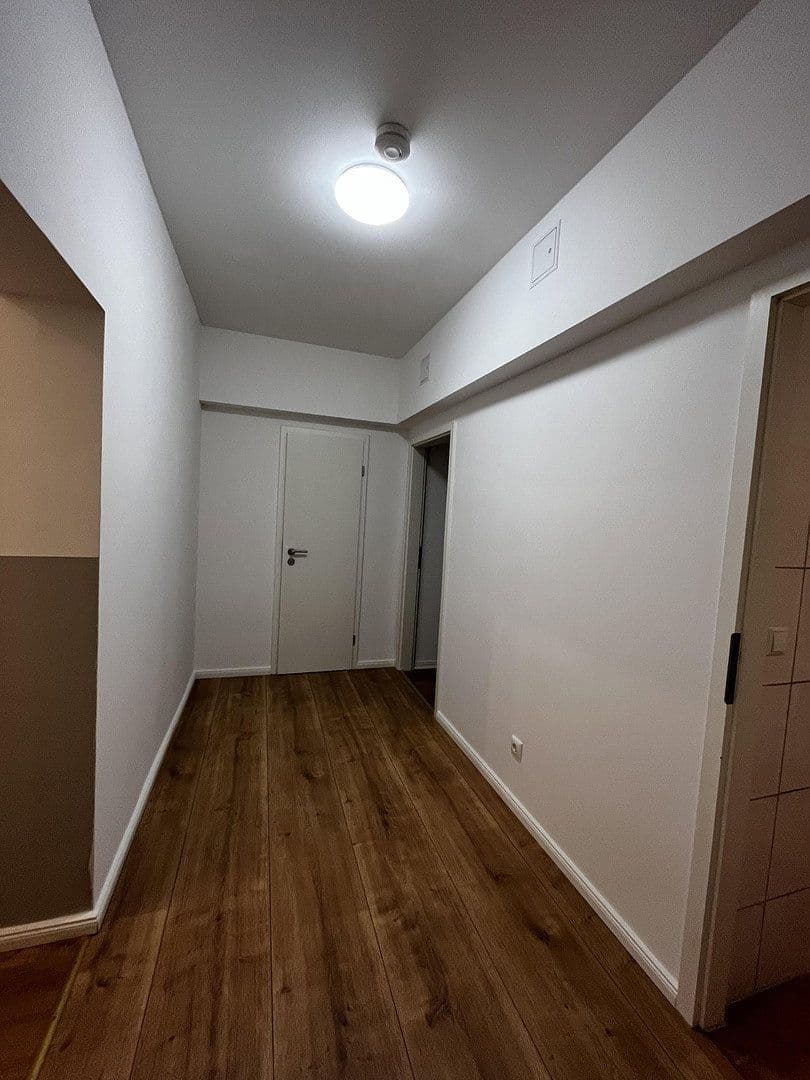 Pronájem bytu 5+1 180 m², Landhausstr. 1a, Strausberg, Braniborsko Pronájem bytu 5+1 180 m², Landhausstr. 1a, Strausberg, Braniborsko