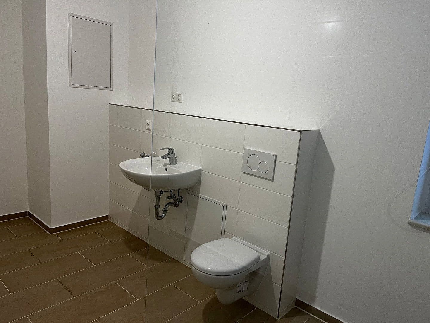 Pronájem bytu 5+1 180 m², Landhausstr. 1a, Strausberg, Braniborsko Pronájem bytu 5+1 180 m², Landhausstr. 1a, Strausberg, Braniborsko
