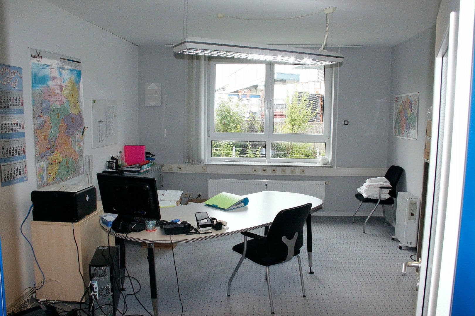 Pronájem kanceláře 92 m², Kreuzgrundweg 3a, Petersberg, Hessen Pronájem kanceláře 92 m², Kreuzgrundweg 3a, Petersberg, Hessen