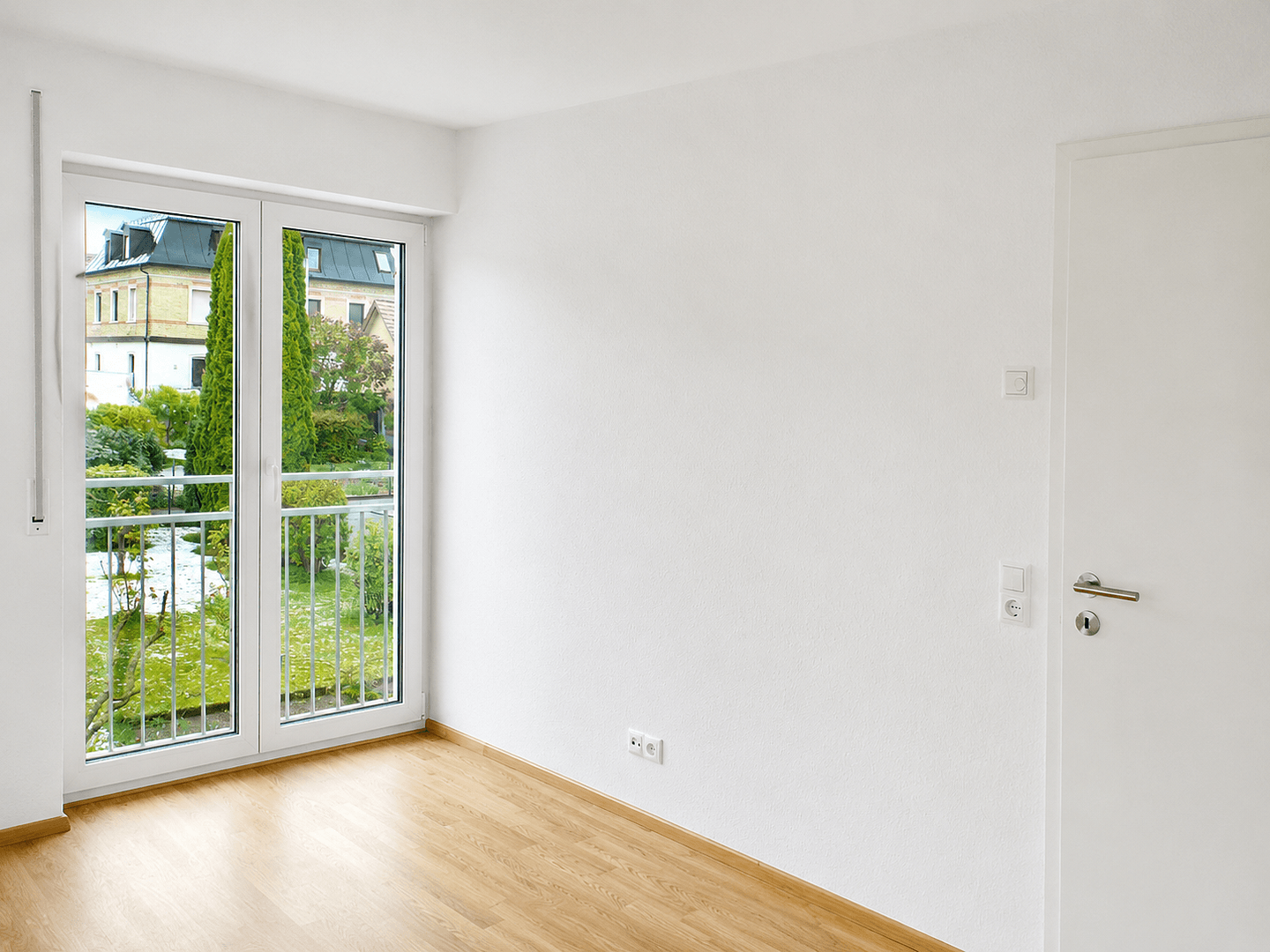 Pronájem bytu 3+1 85 m², Weingarten, Bádensko-Württembersko Pronájem bytu 3+1 85 m², Weingarten, Bádensko-Württembersko