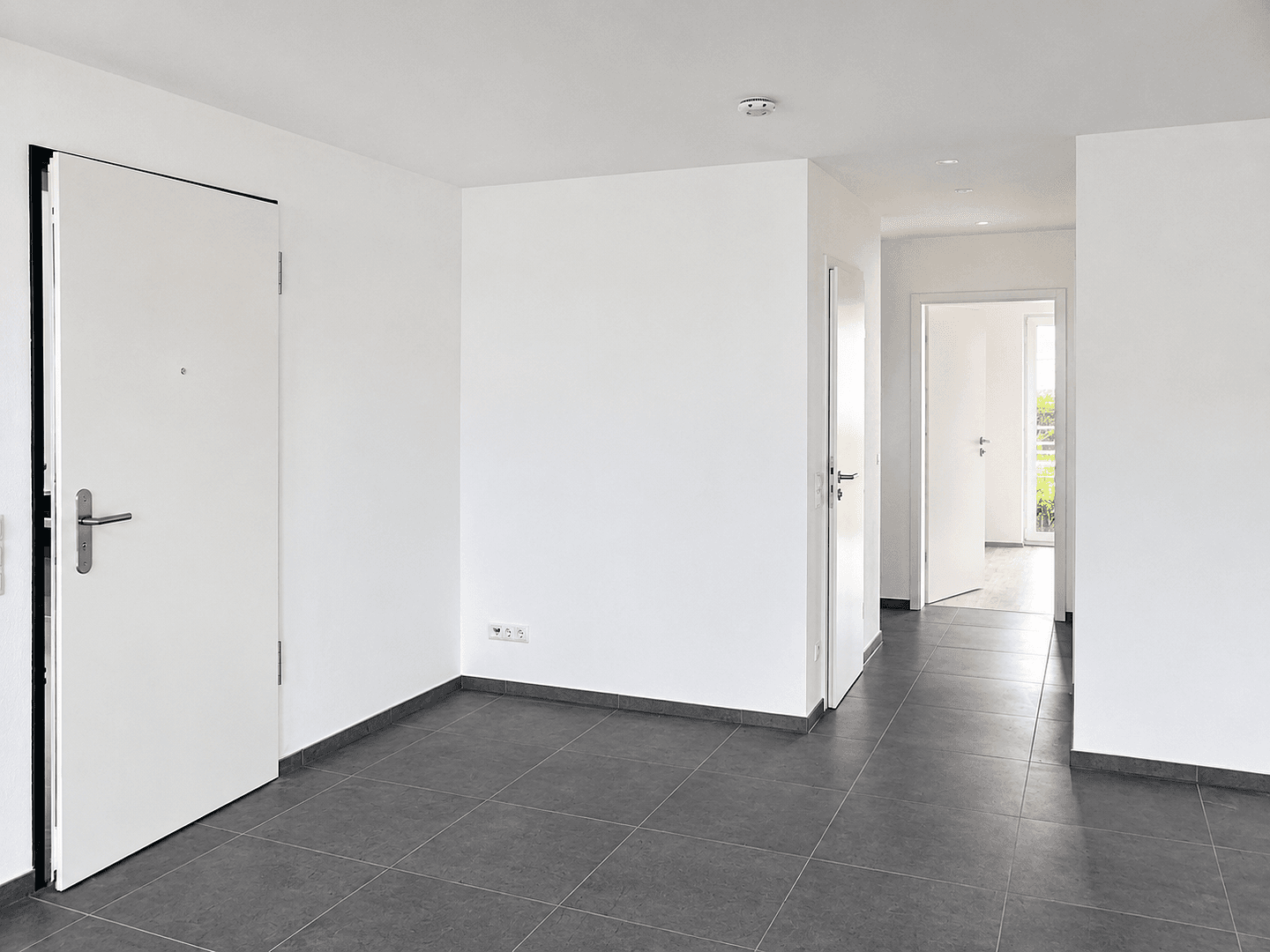 Pronájem bytu 3+1 85 m², Weingarten, Bádensko-Württembersko Pronájem bytu 3+1 85 m², Weingarten, Bádensko-Württembersko