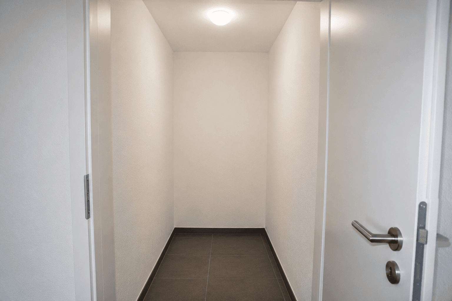 Pronájem bytu 3+1 85 m², Weingarten, Bádensko-Württembersko Pronájem bytu 3+1 85 m², Weingarten, Bádensko-Württembersko