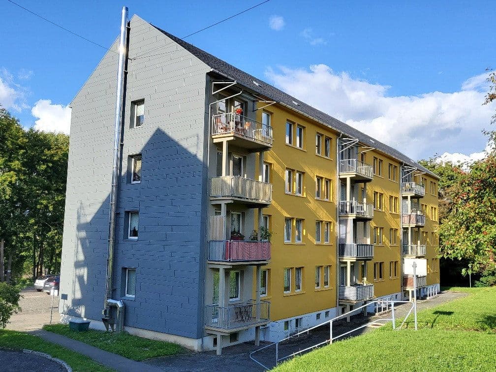 Pronájem bytu 3+1 62 m², Straße der Freundschaft 1-7, Lengenfeld, Sasko Pronájem bytu 3+1 62 m², Straße der Freundschaft 1-7, Lengenfeld, Sasko