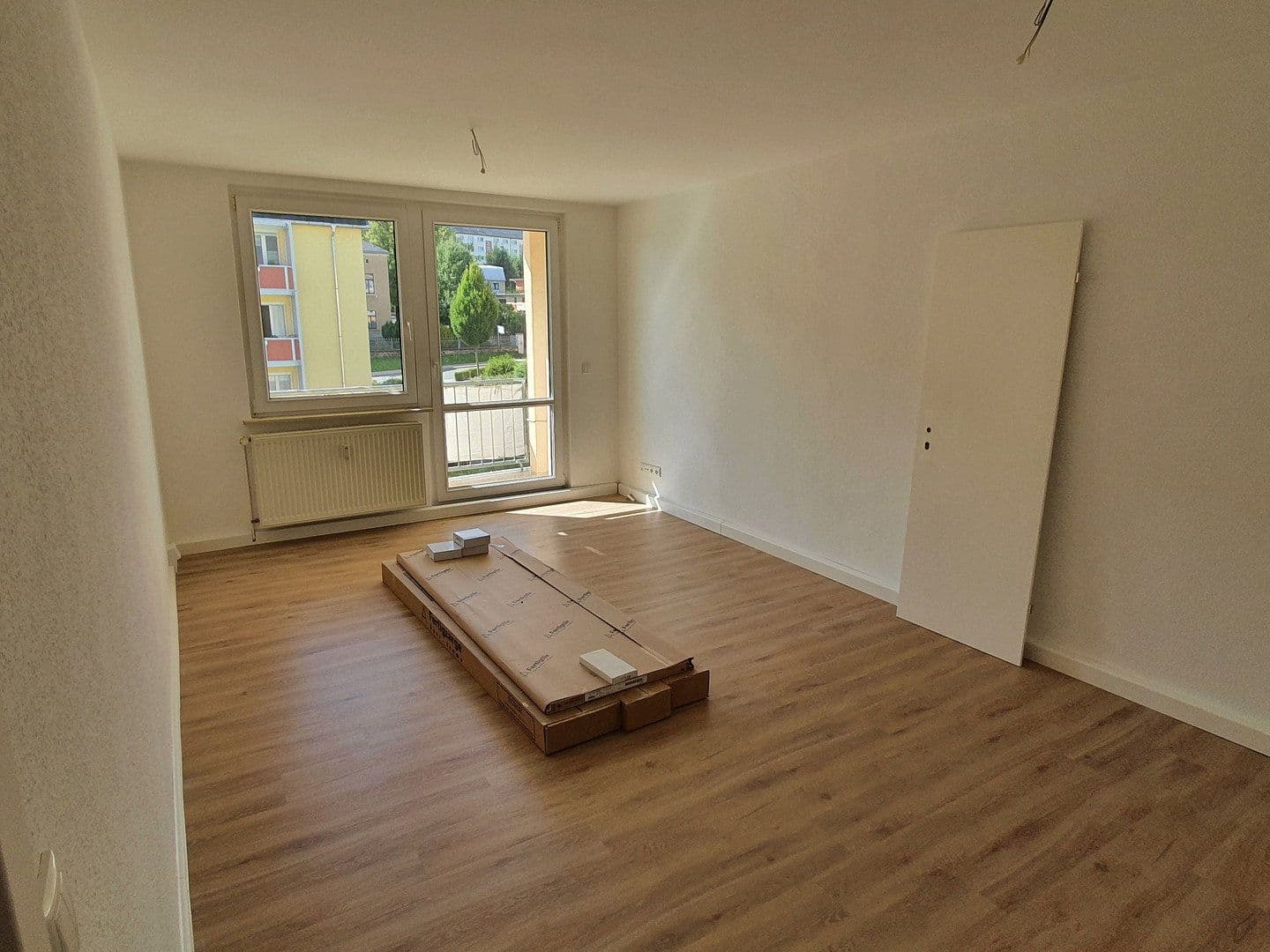 Pronájem bytu 3+1 62 m², Straße der Freundschaft 1-7, Lengenfeld, Sasko Pronájem bytu 3+1 62 m², Straße der Freundschaft 1-7, Lengenfeld, Sasko