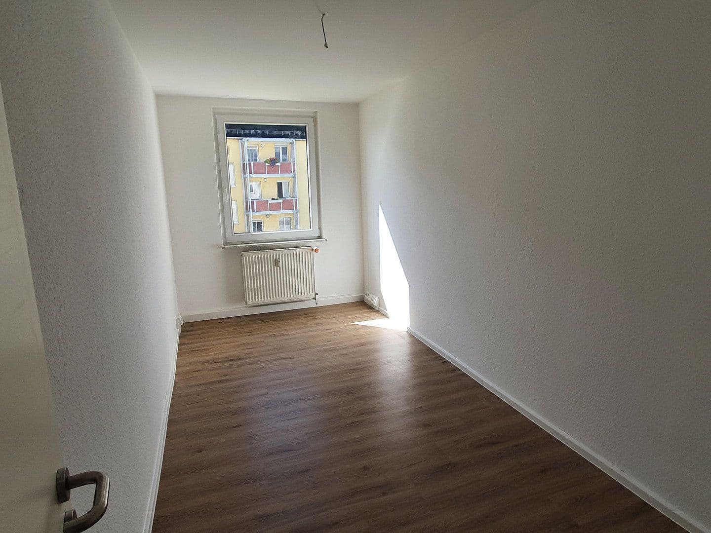 Pronájem bytu 3+1 62 m², Straße der Freundschaft 1-7, Lengenfeld, Sasko Pronájem bytu 3+1 62 m², Straße der Freundschaft 1-7, Lengenfeld, Sasko