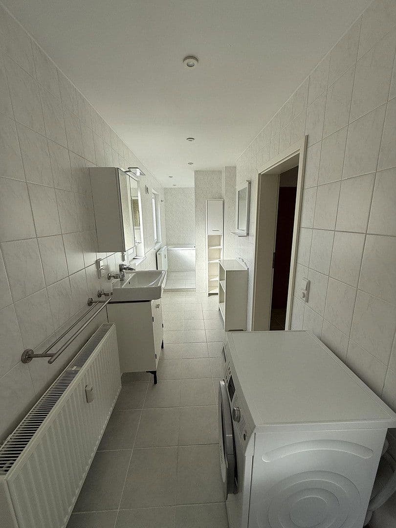 Pronájem bytu 2+1 40 m², Worms-Pfeddersheim, Porýní-Falc Pronájem bytu 2+1 40 m², Worms-Pfeddersheim, Porýní-Falc