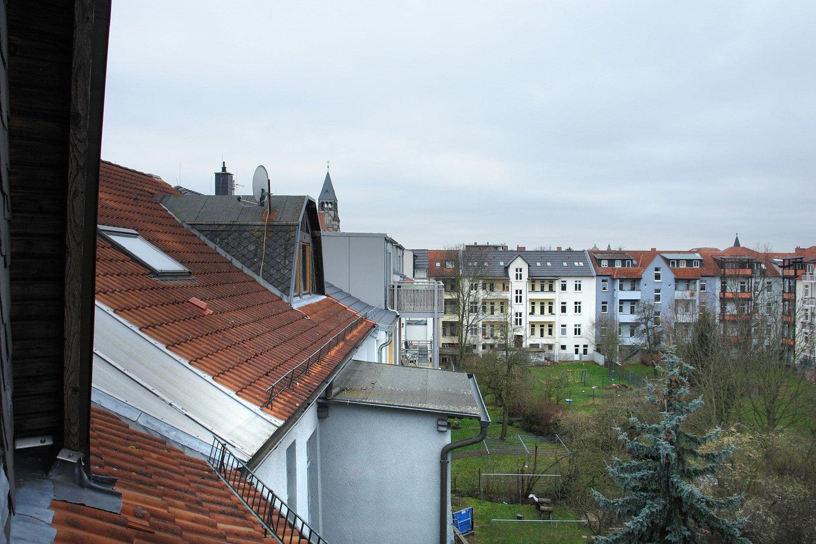 Pronájem bytu 2+1 66 m², Dessau, Sasko-Anhaltsko Pronájem bytu 2+1 66 m², Dessau, Sasko-Anhaltsko