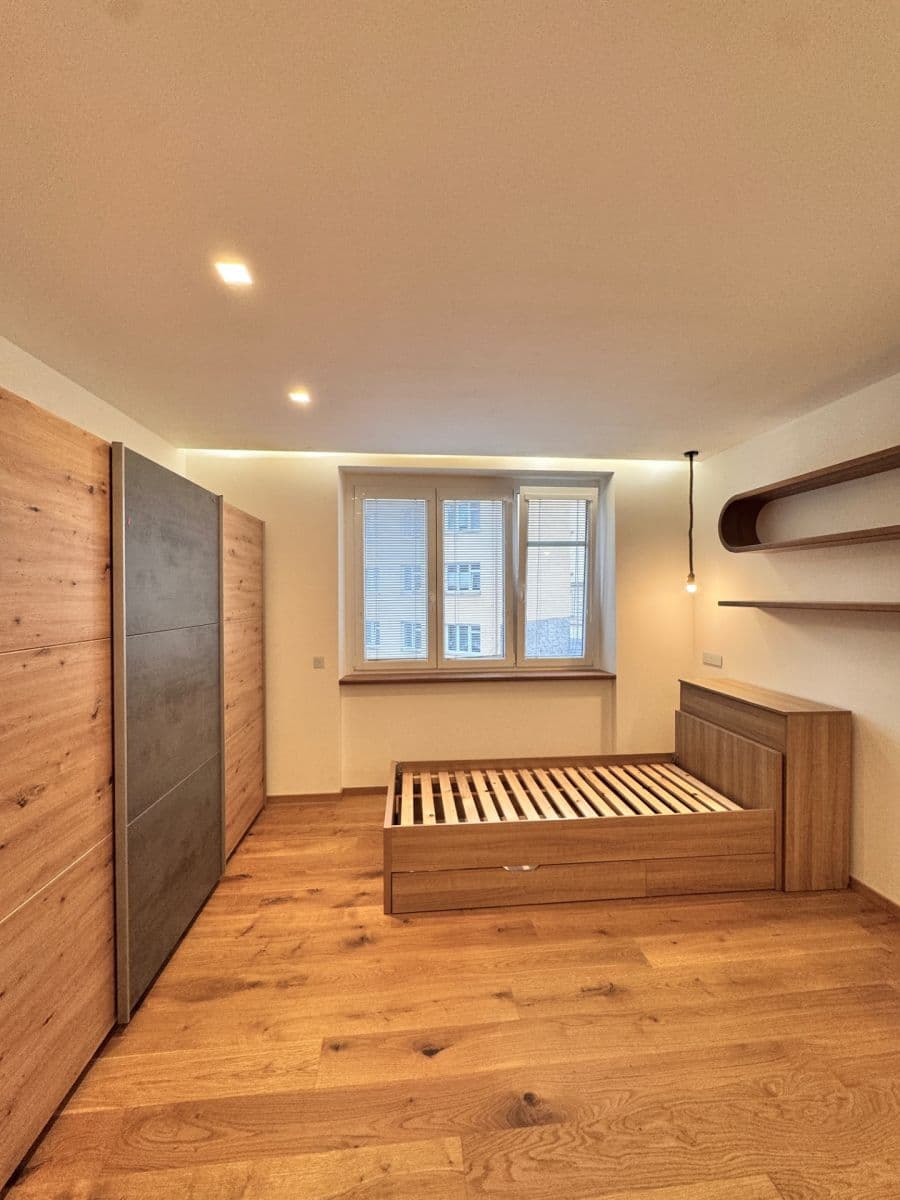 Pronájem bytu 2+kk 56 m², Bezručova, Jihlava, Kraj Vysočina Pronájem bytu 2+kk 56 m², Bezručova, Jihlava, Kraj Vysočina