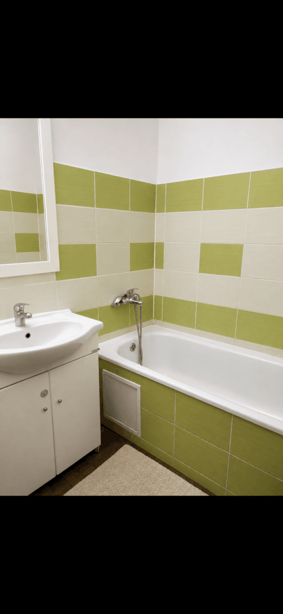 Prodej bytu 3+1 67 m², 2, Zdechovice, Pardubický kraj Prodej bytu 3+1 67 m², 2, Zdechovice, Pardubický kraj