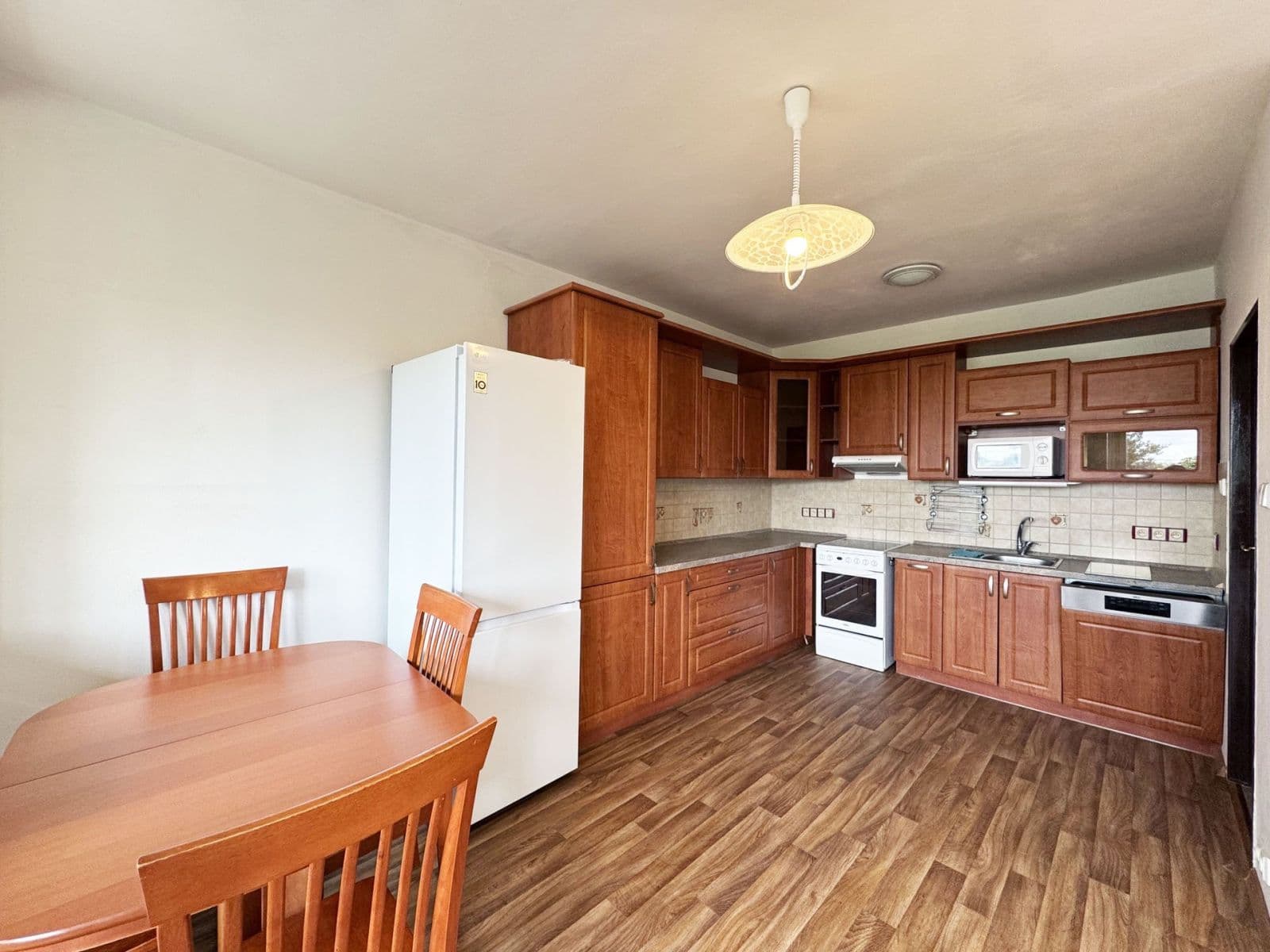 Pronájem bytu 3+kk 72 m², Hlivická, Praha, Praha Pronájem bytu 3+kk 72 m², Hlivická, Praha, Praha