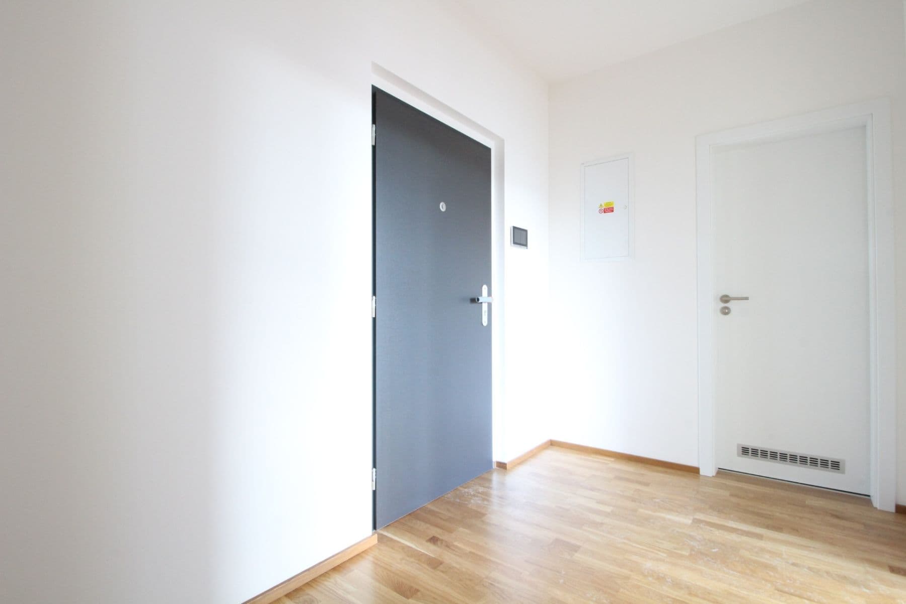 Pronájem bytu 1+kk 40 m², Pechmanových, Praha, Praha Pronájem bytu 1+kk 40 m², Pechmanových, Praha, Praha