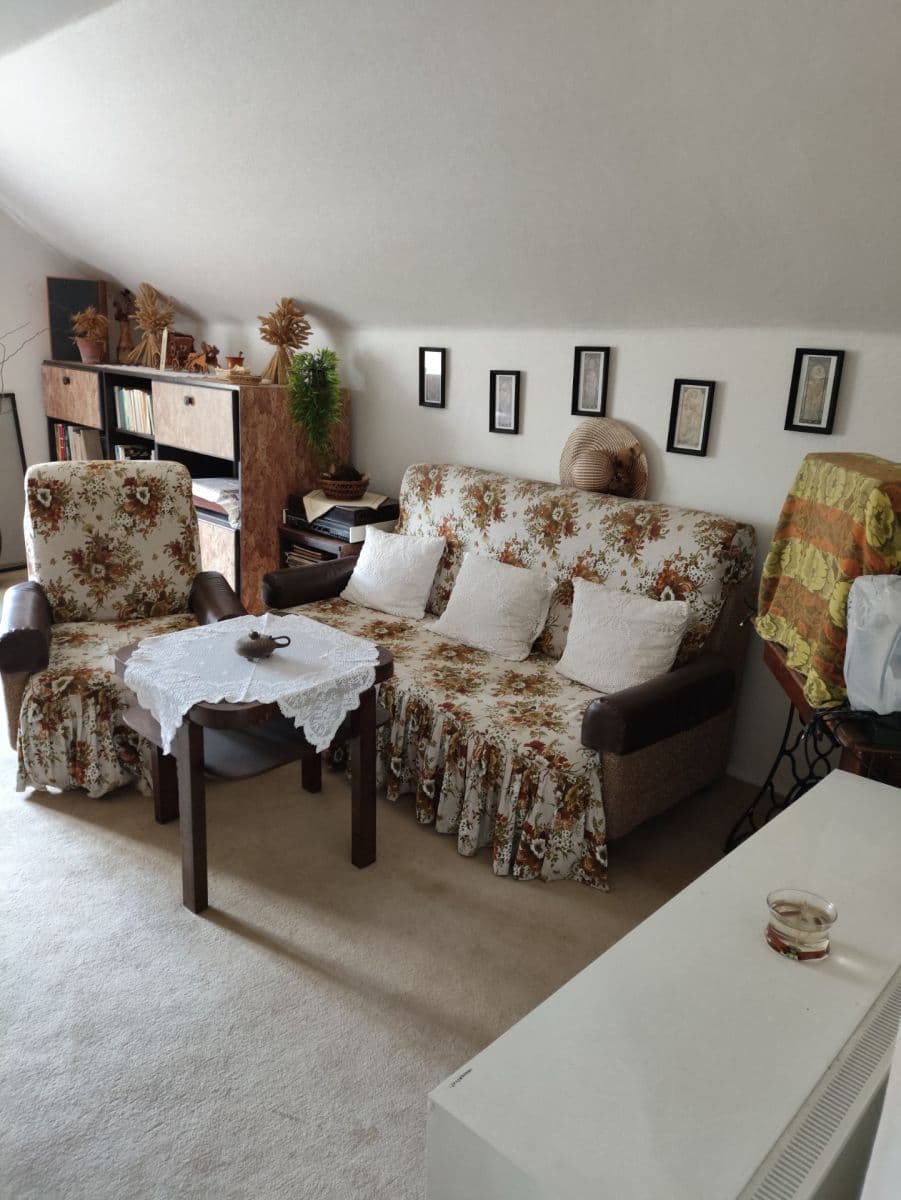 Prodej domu 140 m², pozemek 1.153 m², Okrouhlice, Kraj Vysočina Prodej domu 140 m², pozemek 1.153 m², Okrouhlice, Kraj Vysočina