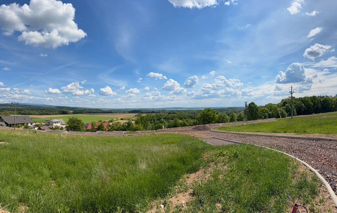 Prodej pozemku 1.349 m², Žernov, Královéhradecký kraj Prodej pozemku 1.349 m², Žernov, Královéhradecký kraj