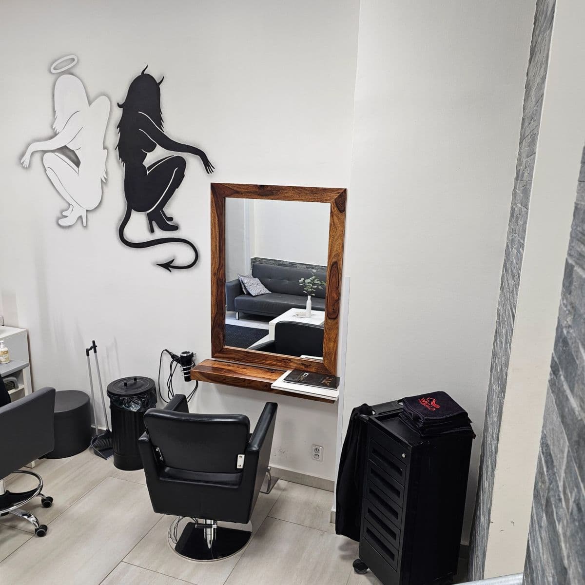 Pronájem nebytového prostoru 10 m², Moskevská, Praha, Praha Pronájem nebytového prostoru 10 m², Moskevská, Praha, Praha