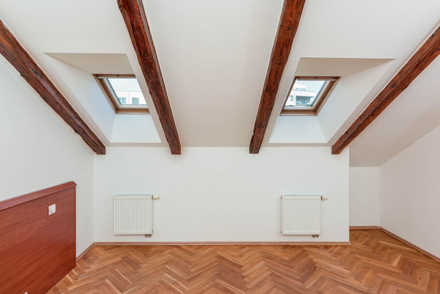 Prodej bytu 2+kk 62 m², Plzeňská, Praha, Praha Prodej bytu 2+kk 62 m², Plzeňská, Praha, Praha