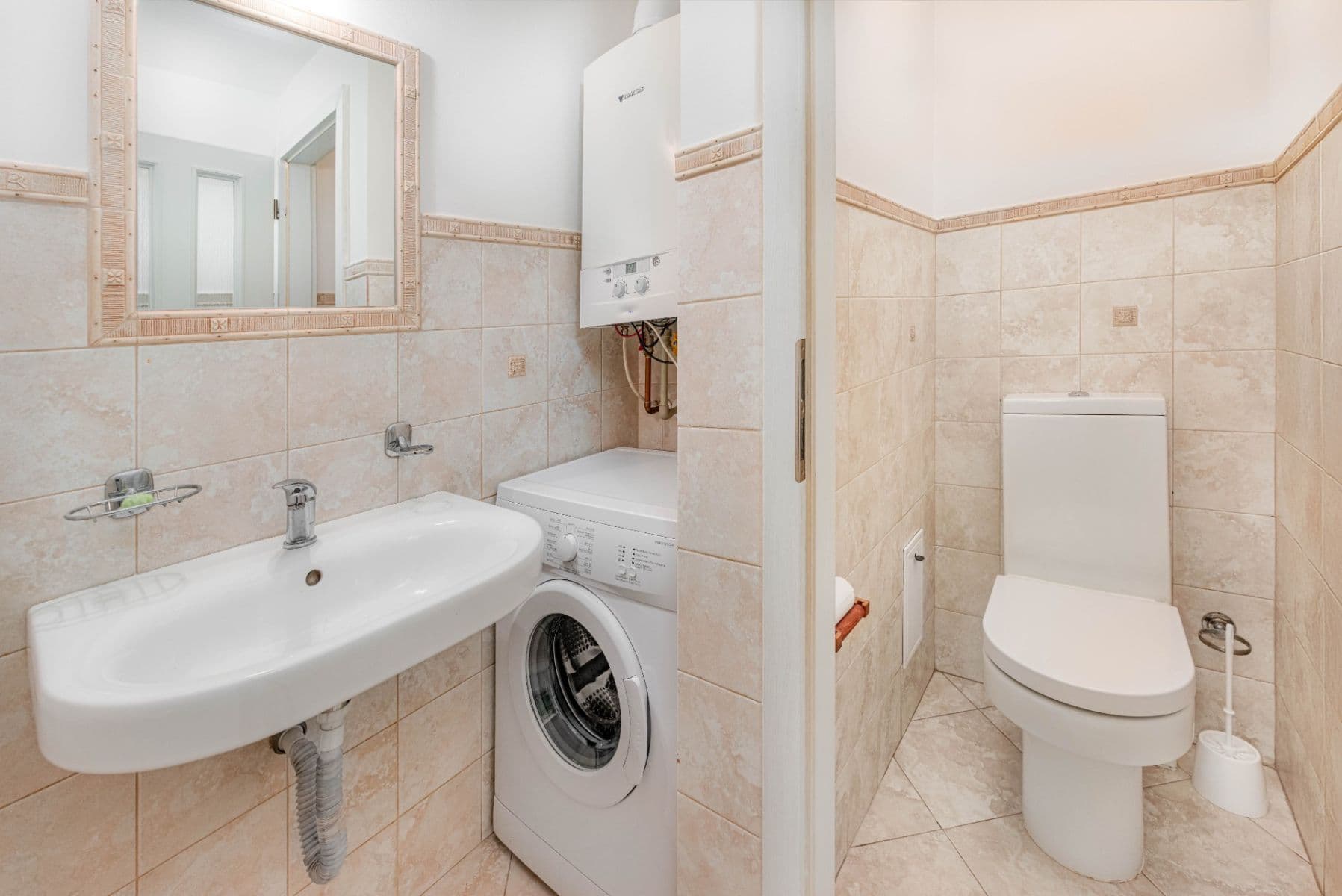 Prodej bytu 2+kk 62 m², Plzeňská, Praha, Praha Prodej bytu 2+kk 62 m², Plzeňská, Praha, Praha