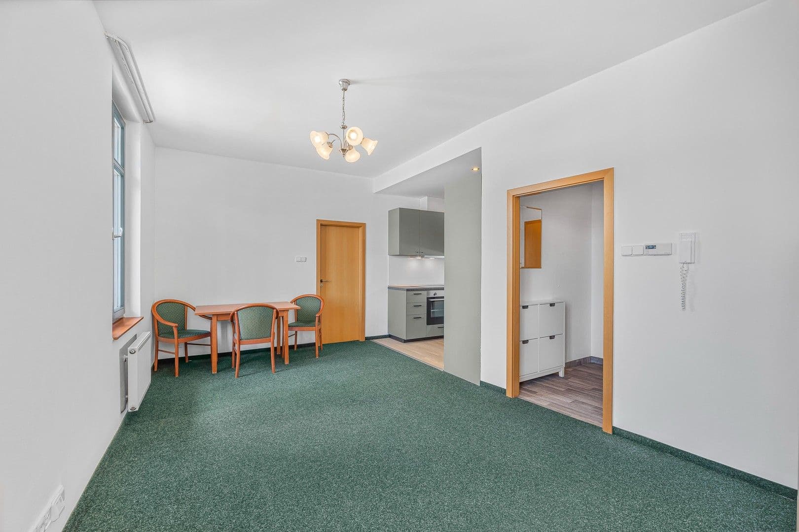 Pronájem bytu 2+kk 50 m², Masarykovo náměstí, Brandýs nad Labem-Stará Boleslav, Středočeský kraj Pronájem bytu 2+kk 50 m², Masarykovo náměstí, Brandýs nad Labem-Stará Boleslav, Středočeský kraj