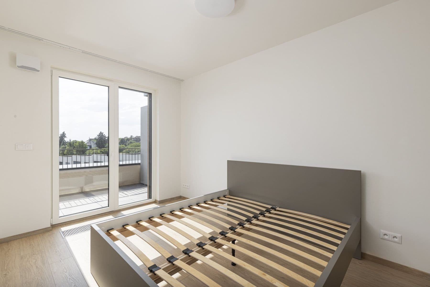 Pronájem bytu 2+kk 48 m², Haenkeho, Praha, Praha Pronájem bytu 2+kk 48 m², Haenkeho, Praha, Praha