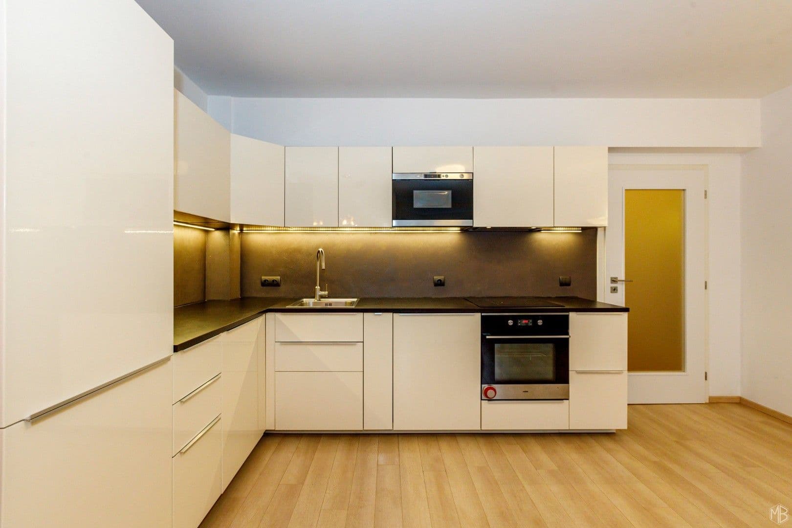 Pronájem bytu 2+kk 57 m², Sinkulova, Praha, Praha Pronájem bytu 2+kk 57 m², Sinkulova, Praha, Praha