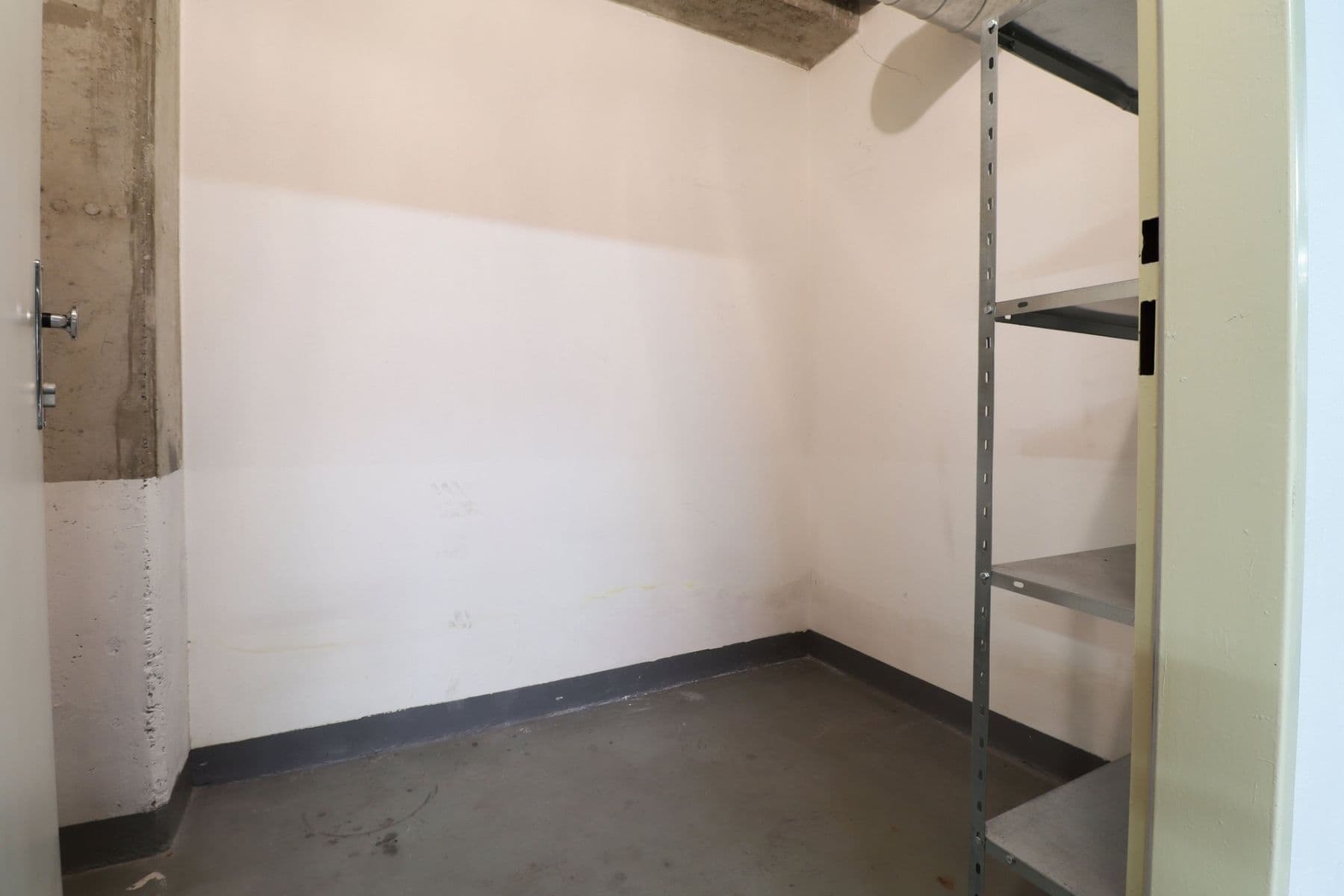 Pronájem bytu 2+kk 68 m², Edisonova, Praha, Praha Pronájem bytu 2+kk 68 m², Edisonova, Praha, Praha