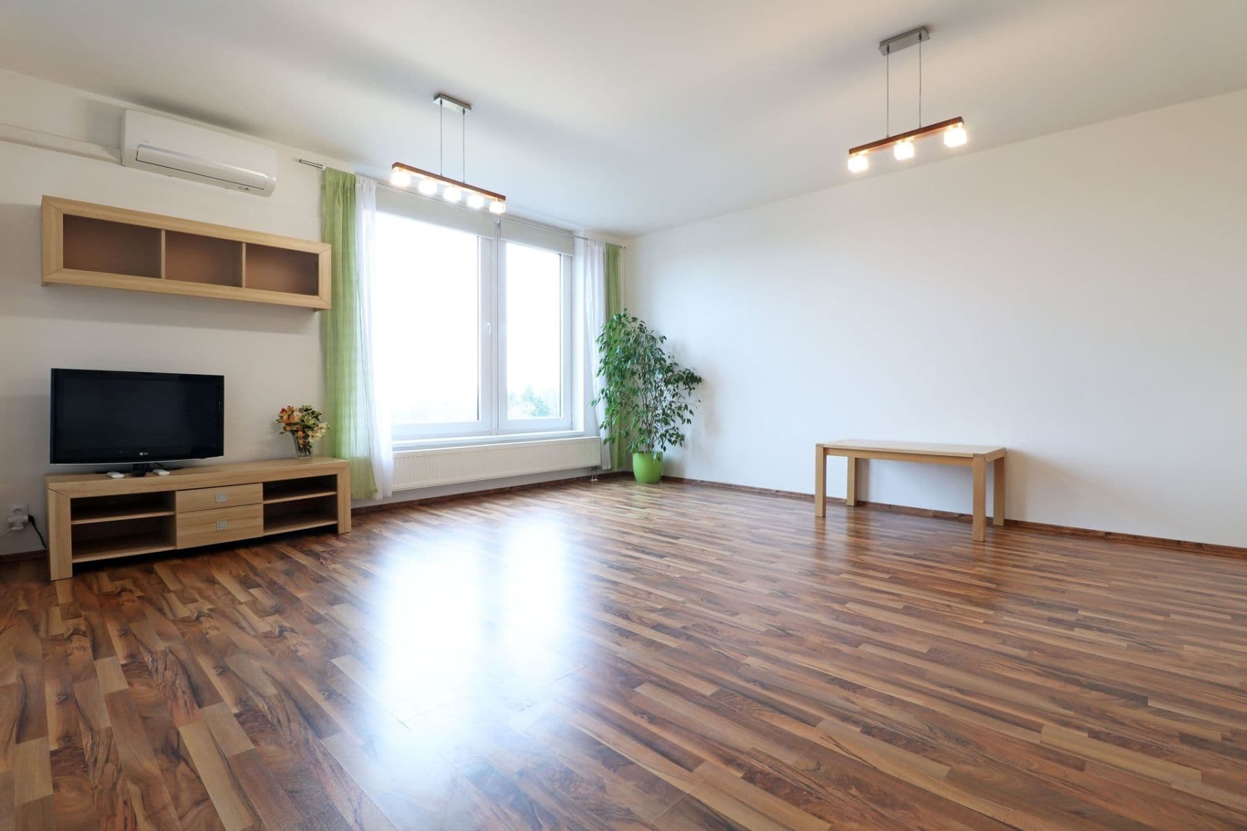 Pronájem bytu 2+kk 68 m², Edisonova, Praha, Praha Pronájem bytu 2+kk 68 m², Edisonova, Praha, Praha